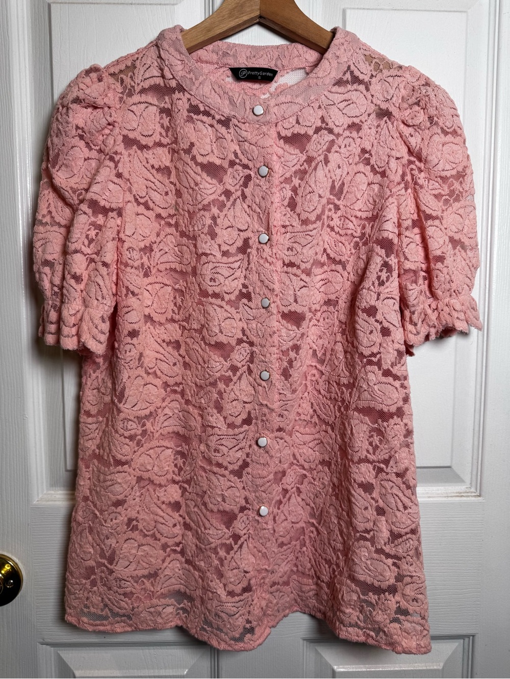 PrettyGarden Pink Floral Lace Puff Sleeve Button Front Blouse Top Size Small